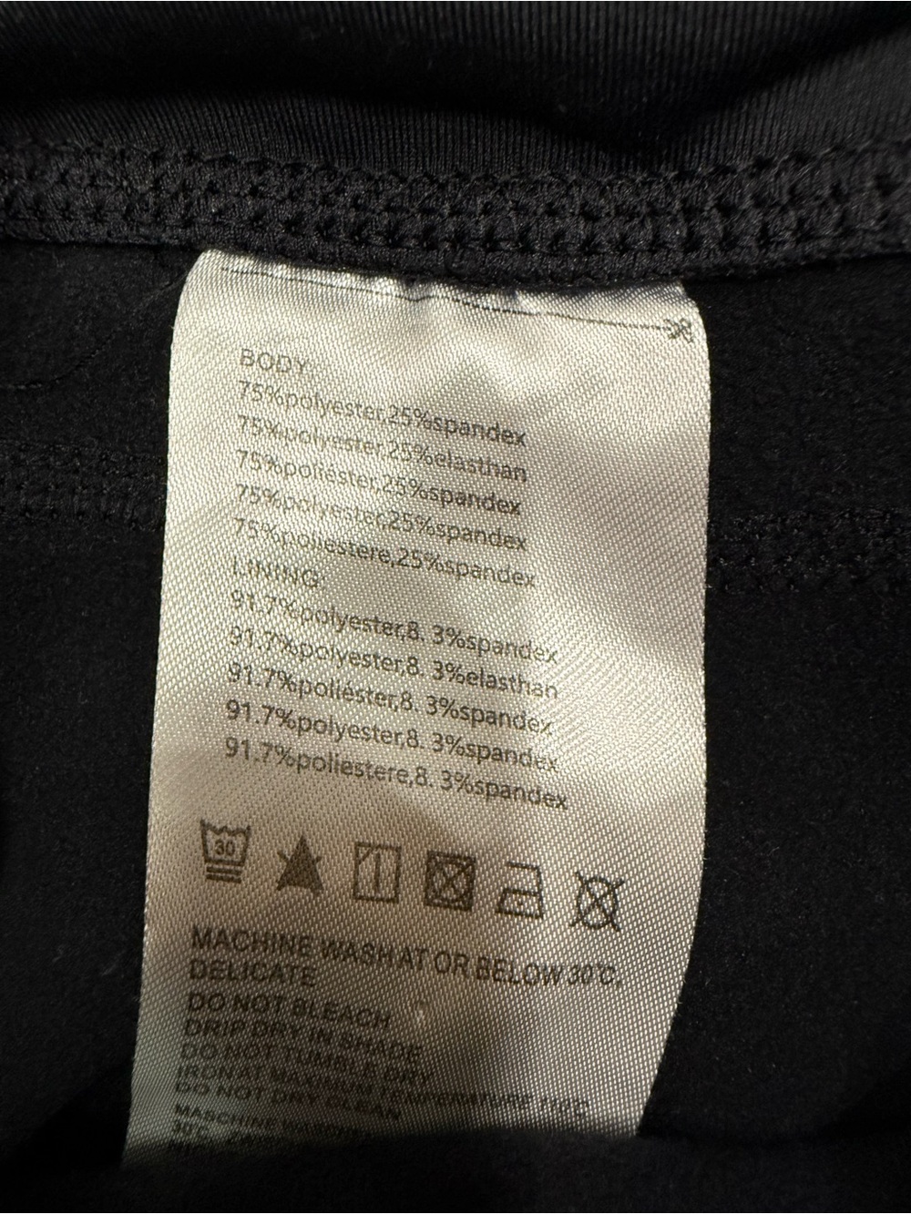 Baleaf Women's Fleece Lined Leggings Black pockets - Picture 3 of 10